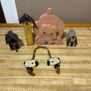 Rustic Vtg Farmhouse Wood Decor Lot Pig Sheep Barn Birdhouse Hand Painted 5pc